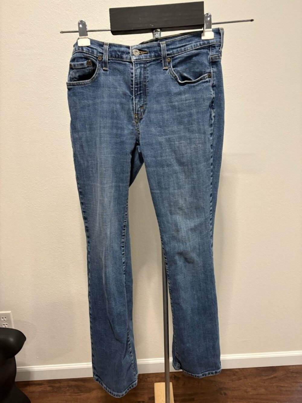 Levis 515 Womens Blue Jeans Boot Cut Sz 10 Long Dark Wash 32X33